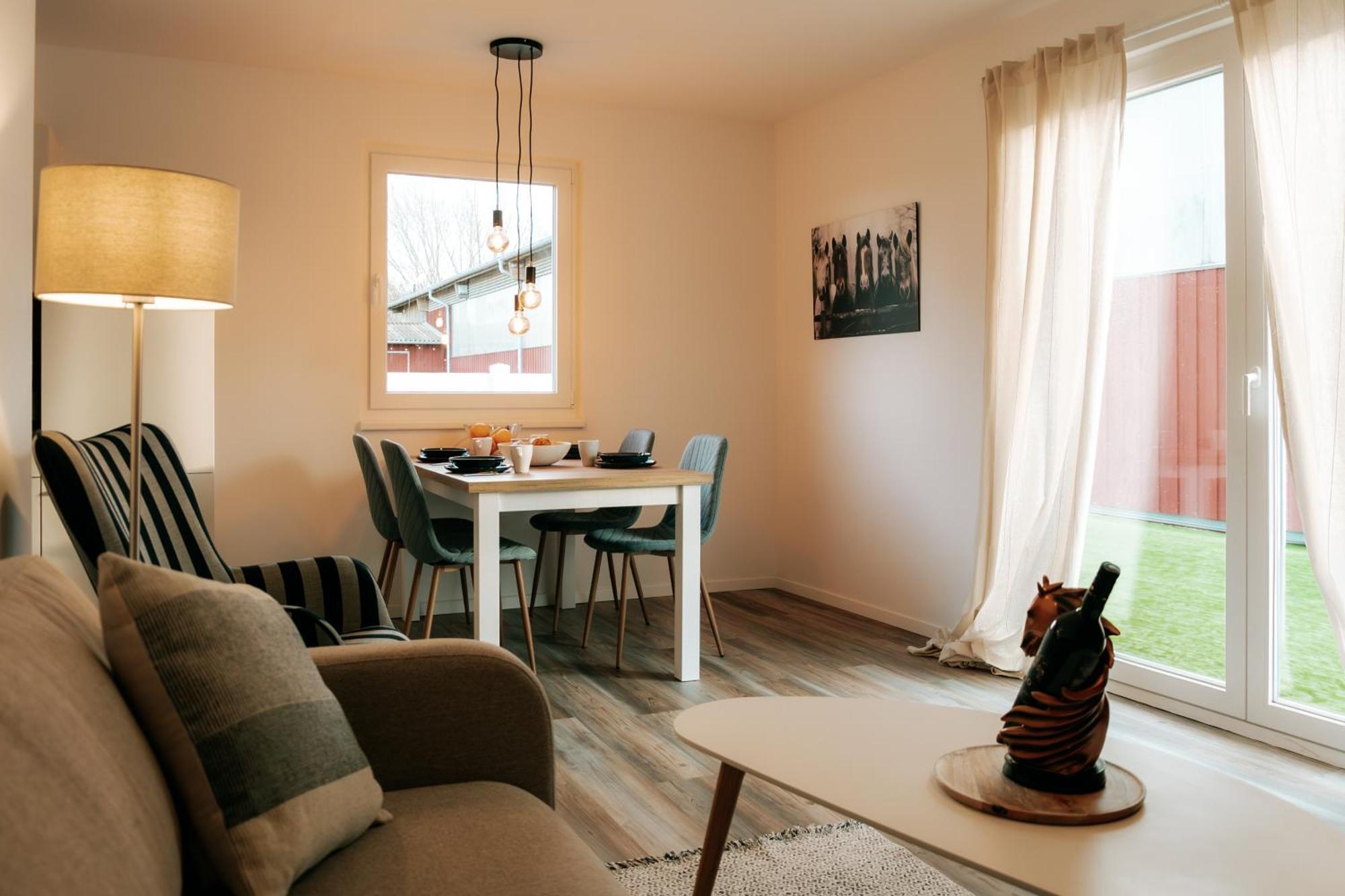 Ferienwohnungen Reiterhof Boltenhagen Luaran gambar